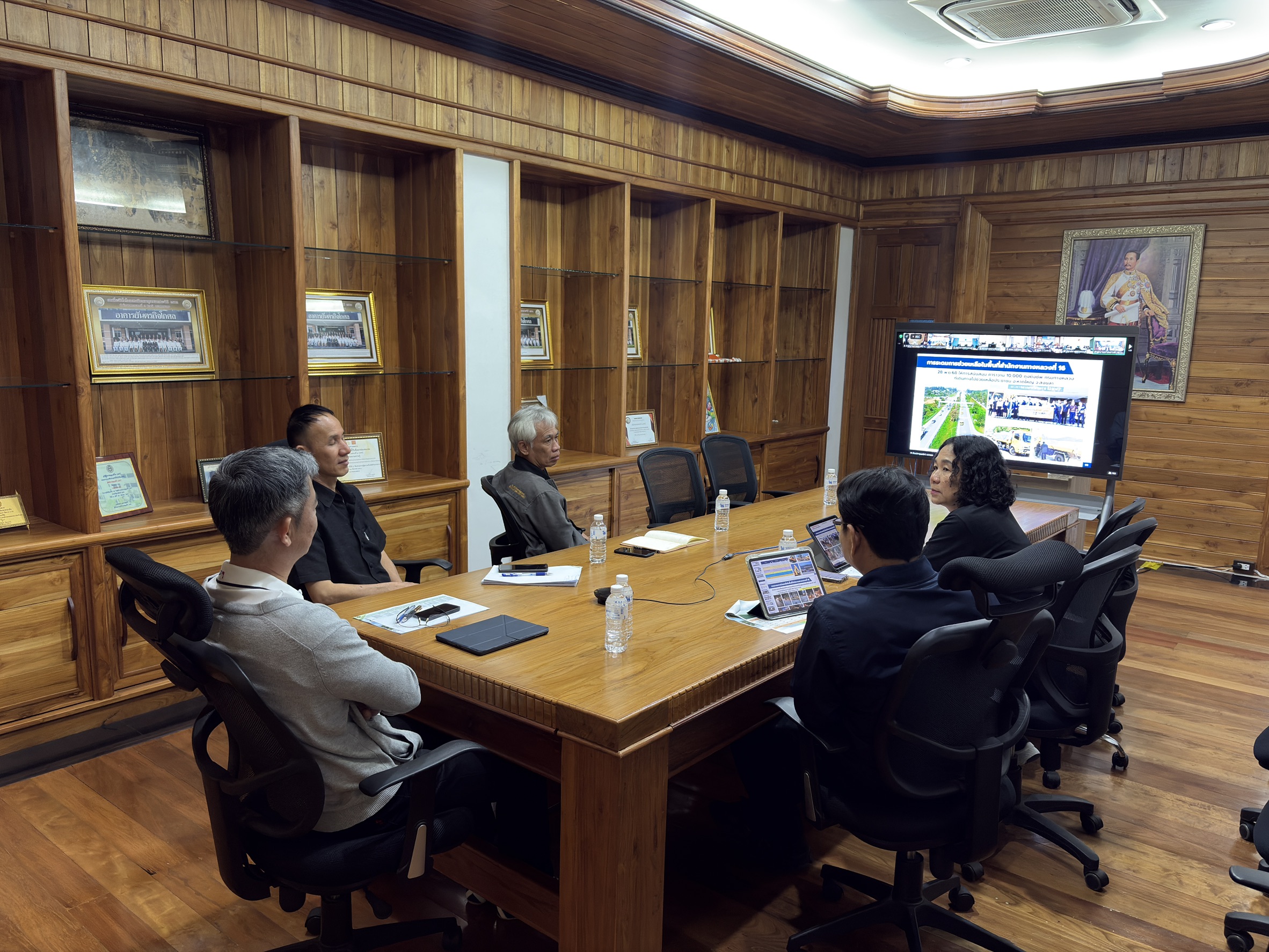 การประชุมผู้บริหารกรมทางหลวง ประจำเดือนธันวาคม 2568 ผ่านการประชุมทางไกล
