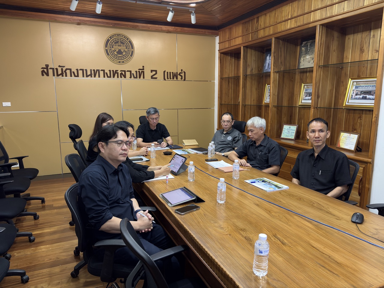 การประชุมผู้บริหารกรมทางหลวง ประจำเดือนพฤศจิกายน 2568 ผ่านการประชุมทางไกล